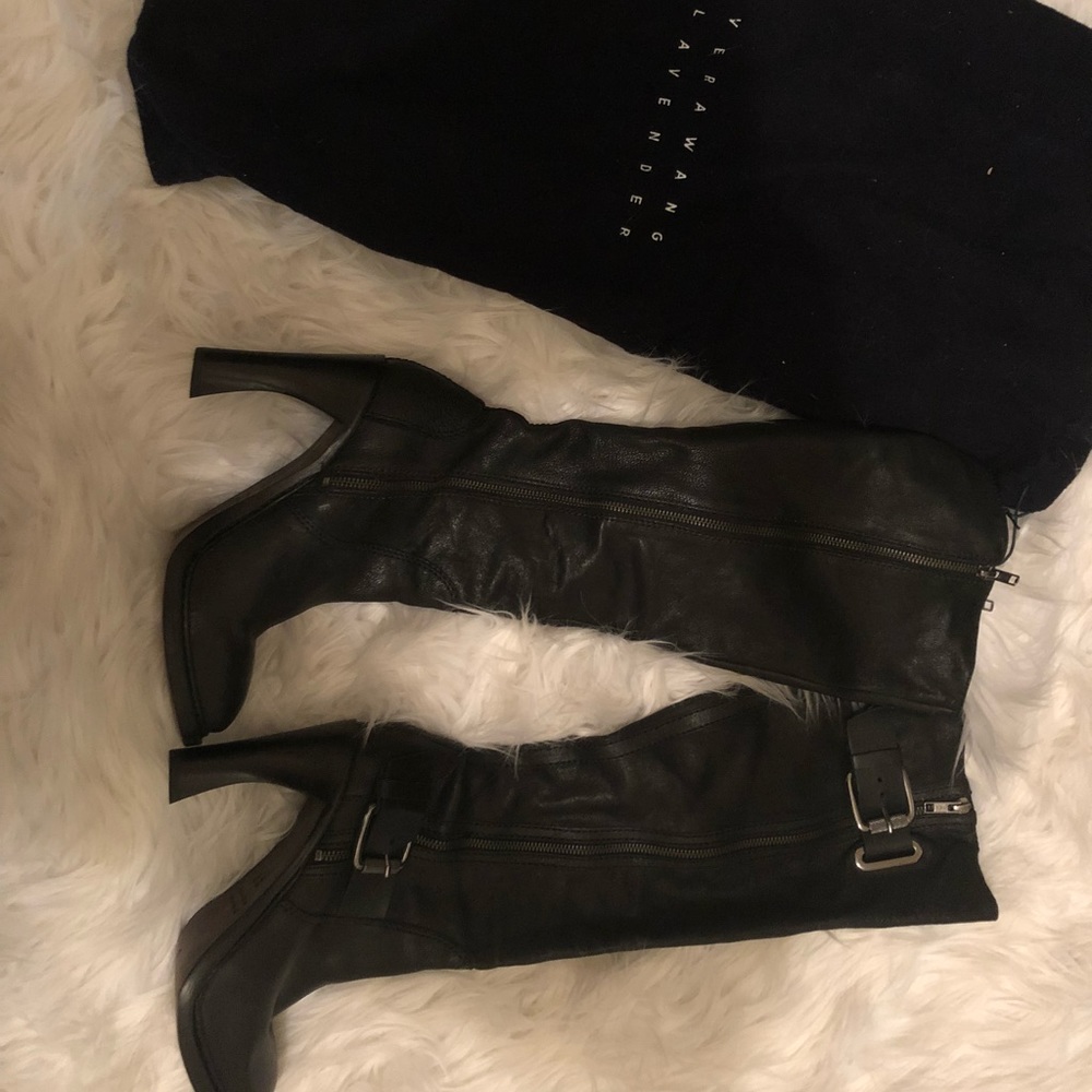 Vera wang lavender black heeled boots